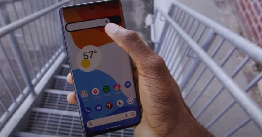 Microsoft and Google Pixel: Navigating the Competitive Landscape of Tech Innovations